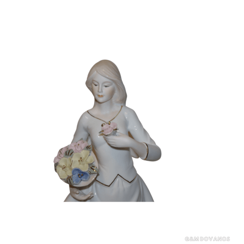 Porcelianine statula "Mergaitė"